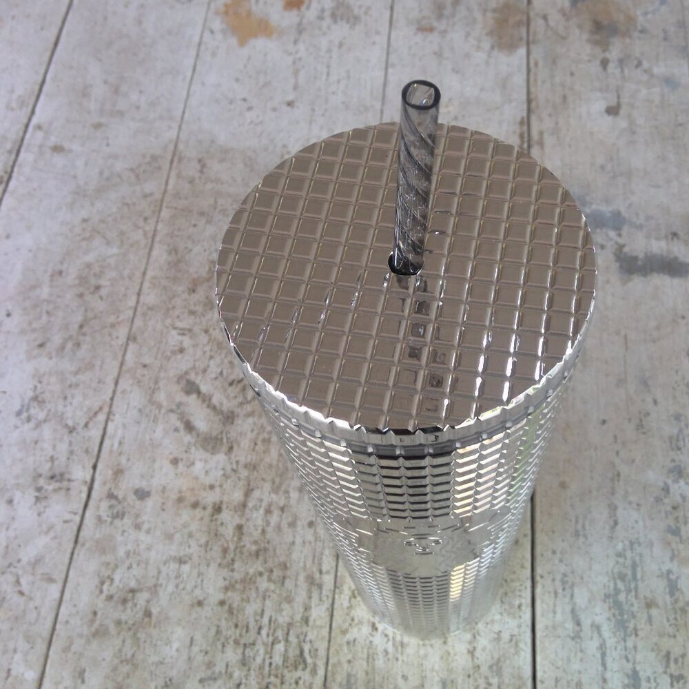 Starbucks 2023 Holiday Metallic Mirror Silver Grid Disco Venti 24oz New
